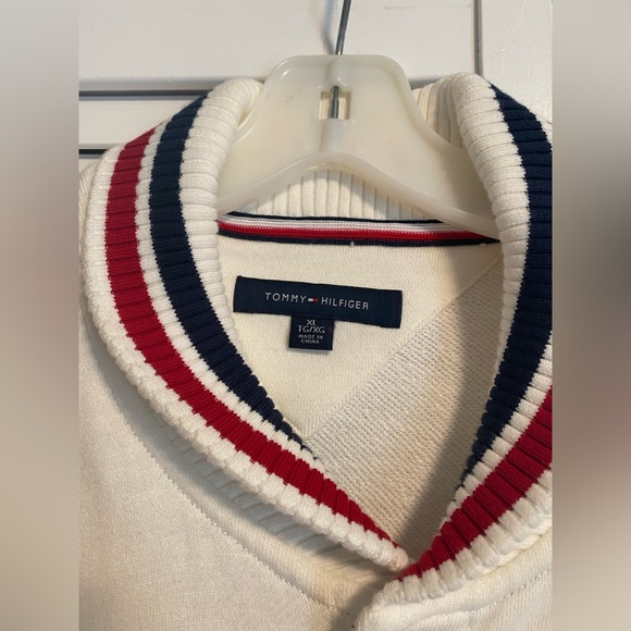 Tommy Hilfiger jacket size XL - Picture 3 of 5
